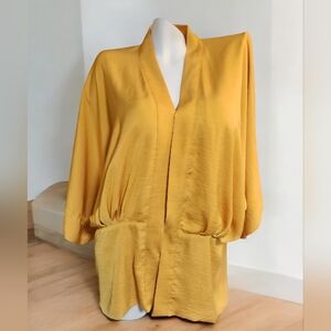 Elegant Gold Women's Kimono
